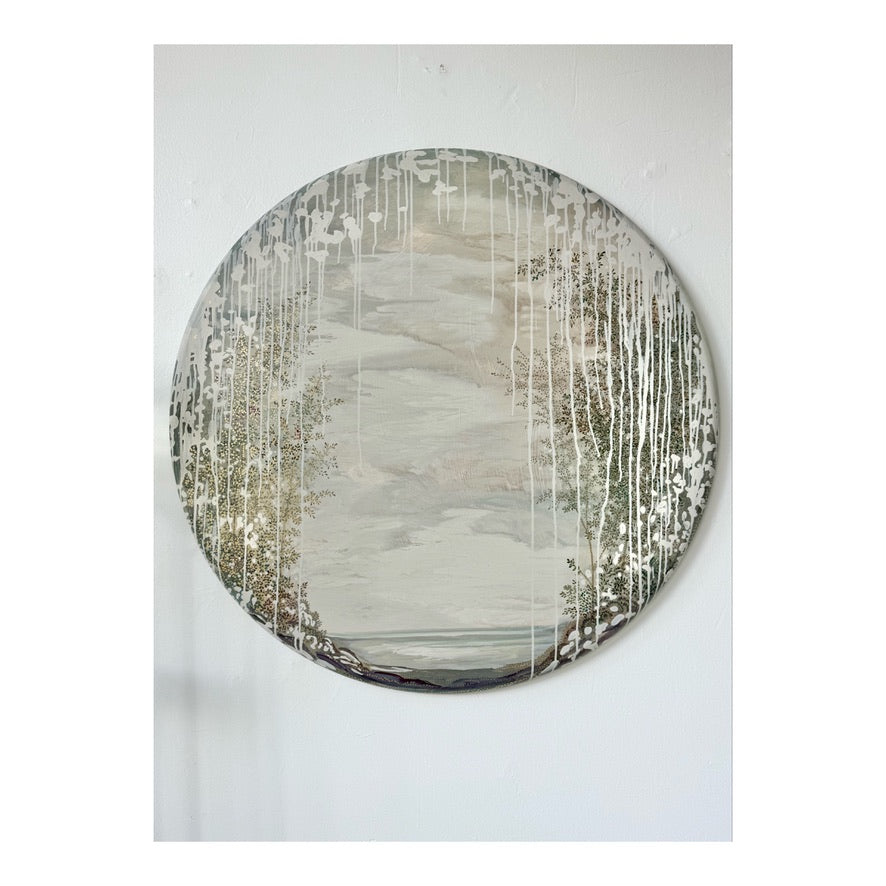 "Reigning Love"  round landscape